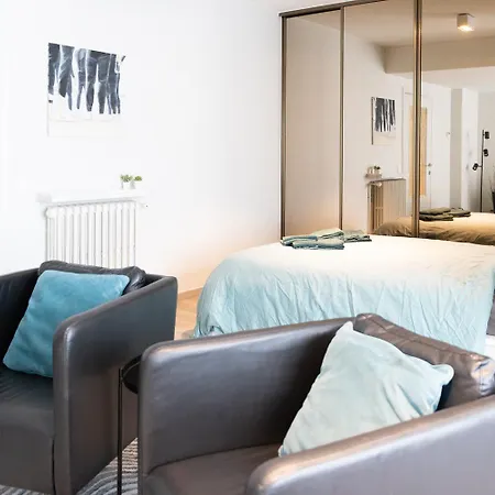 Apartment Ruime 2 Pers Bij Casino Oostende: Geniet Zee, Kunst, En Relax Ostend