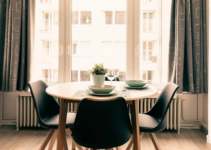 Ruime 2 Pers Bij Casino Oostende: Geniet Zee, Kunst, En Relax 아파트