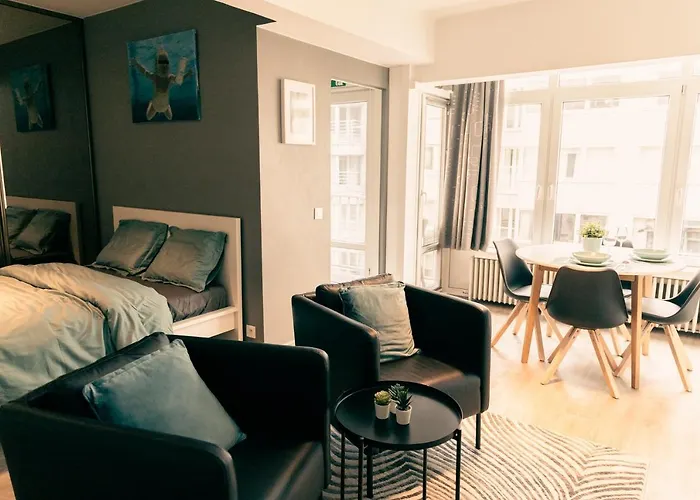 Ruime 2 Pers Bij Casino Oostende: Geniet Zee, Kunst, En Relax * 오스텐드